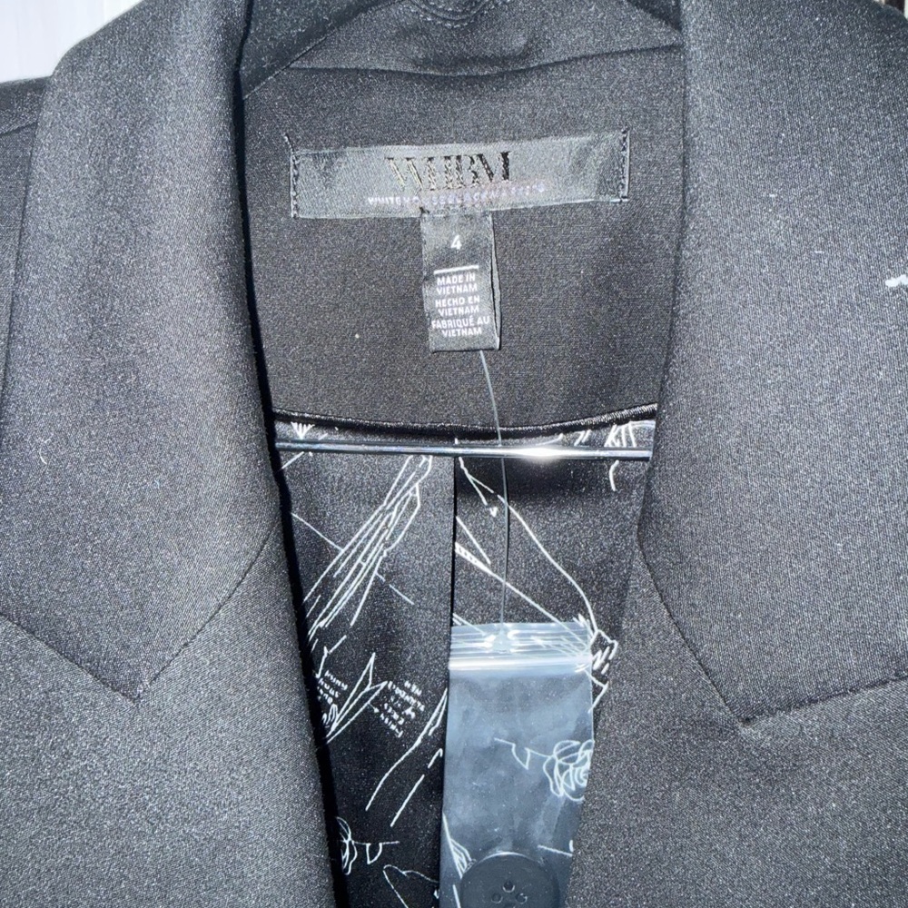 White House Black Market Black Tailored Single-Button Blazer Size 4 NWOT - Picture 2 of 6